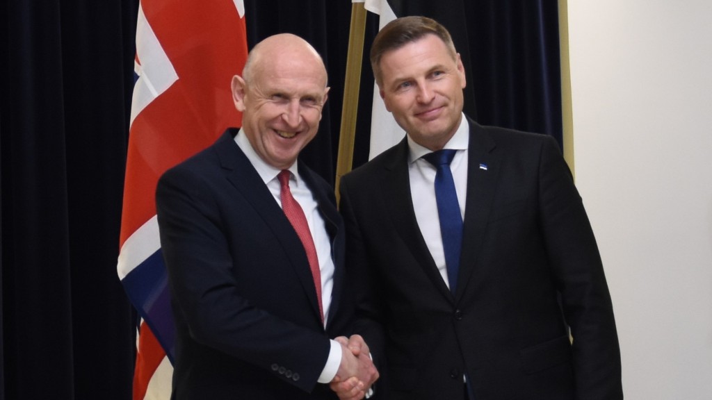 Minister of Defence Pevkur with UK Secretary of State for Defence John Healey